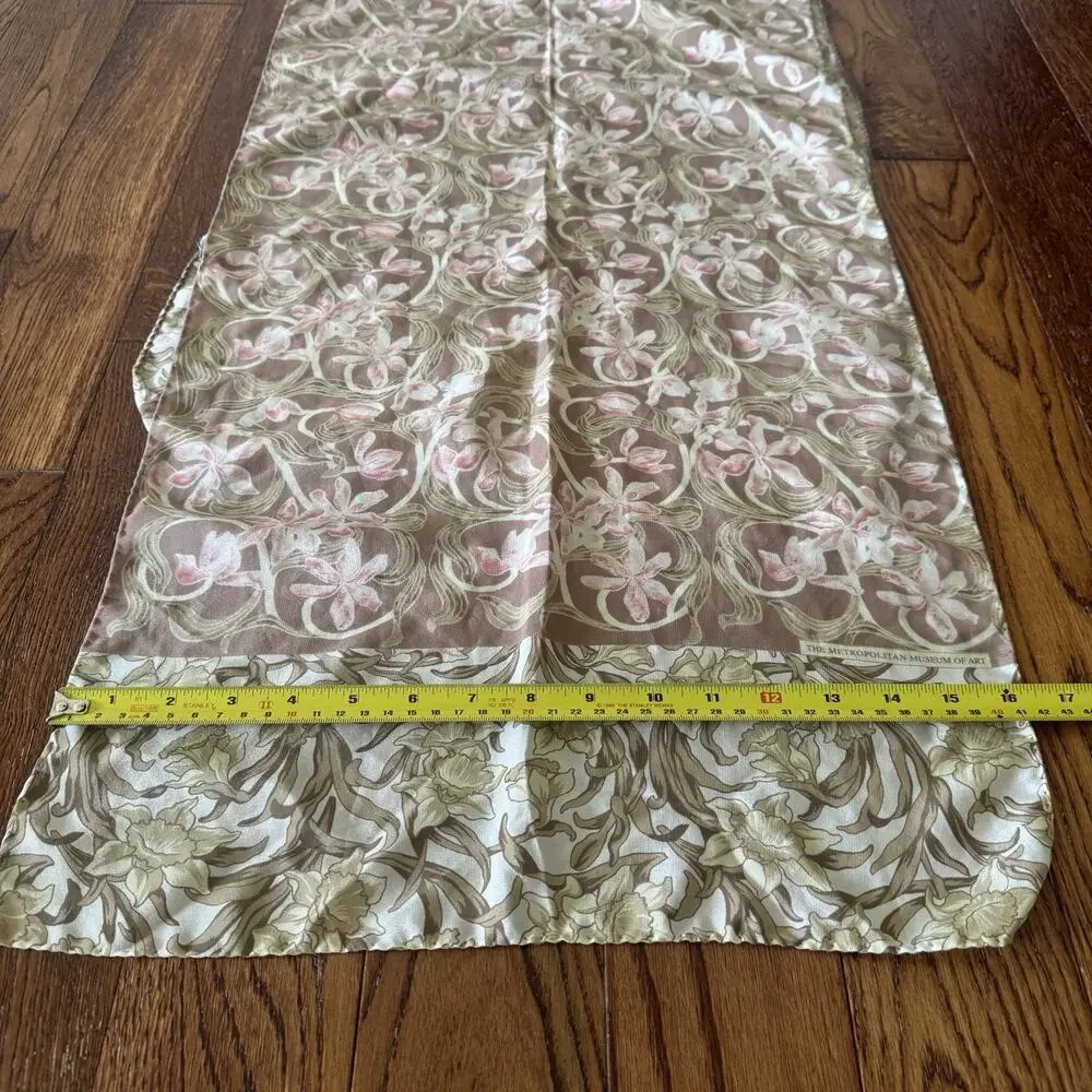 The Metropolitan Museum Of Art Silk Scarf Made in Italy Floral MET Art to Wear